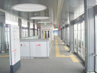 新交通日暮里・舎人線熊野駅前　新築電気設備工事 施工写真1